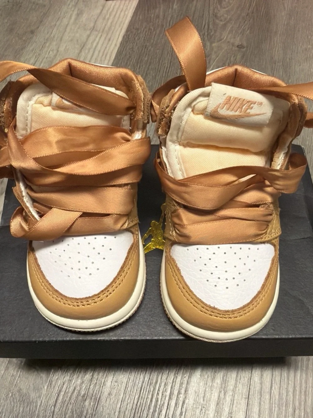 Jordan 1 Retro High OG Toddler (TD) and Tan Satin-Lace High-Top Sneakers